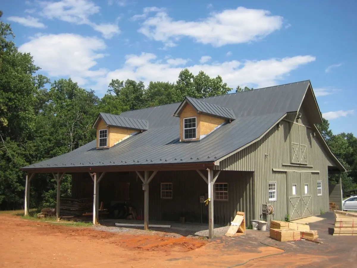 Expert Roof Coating workmanship in Cavin